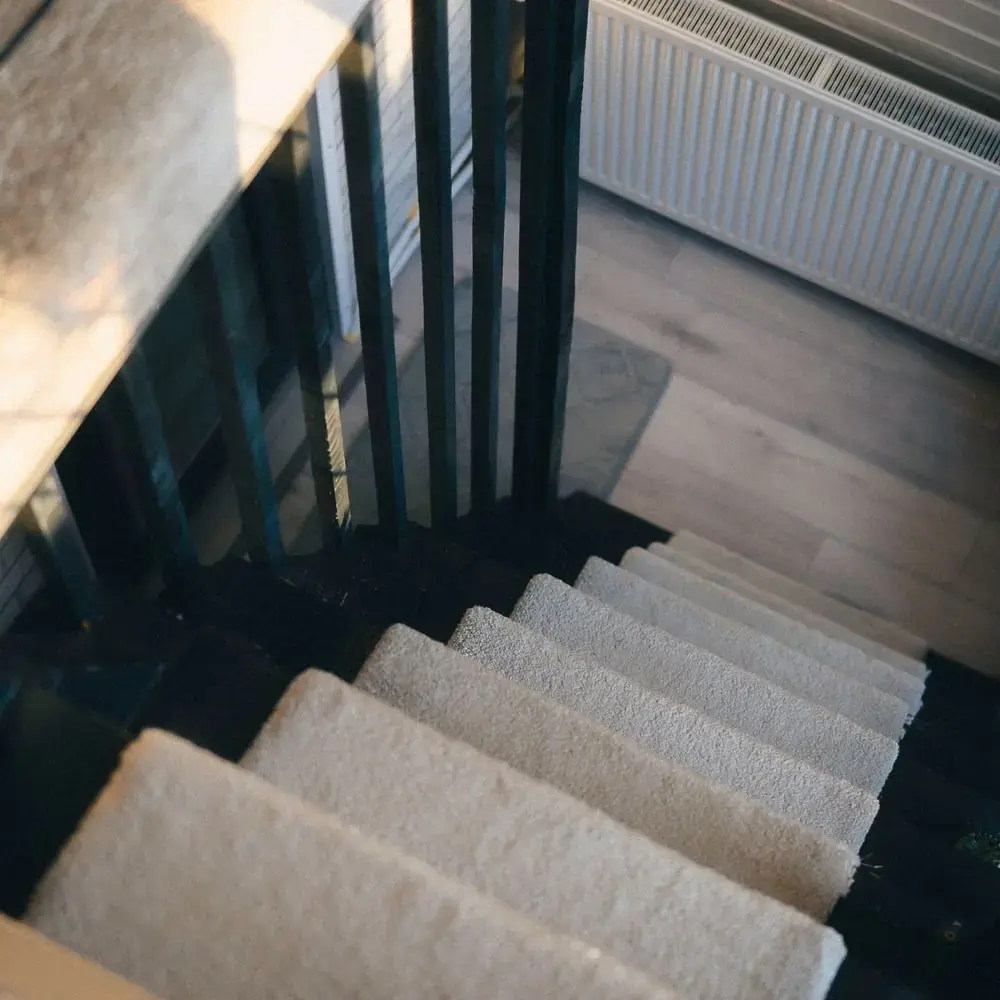 Light carpet on stairs, seen from above